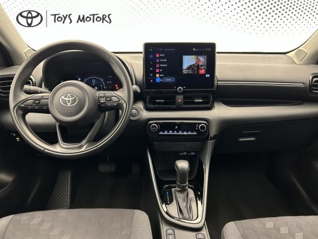 TOYOTA Yaris 116h Design  