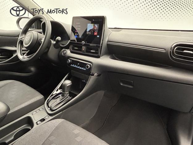 TOYOTA Yaris 116h Design  