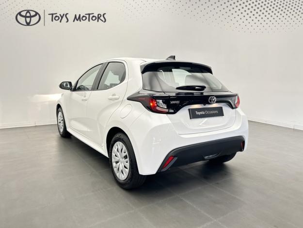 TOYOTA Yaris 116h Dynamic  