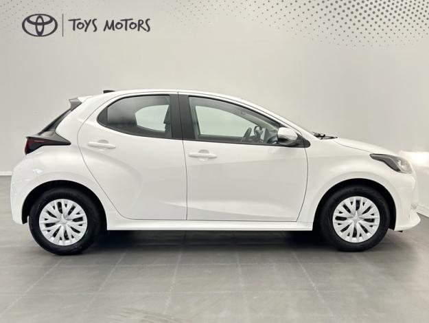 TOYOTA Yaris 116h Dynamic  