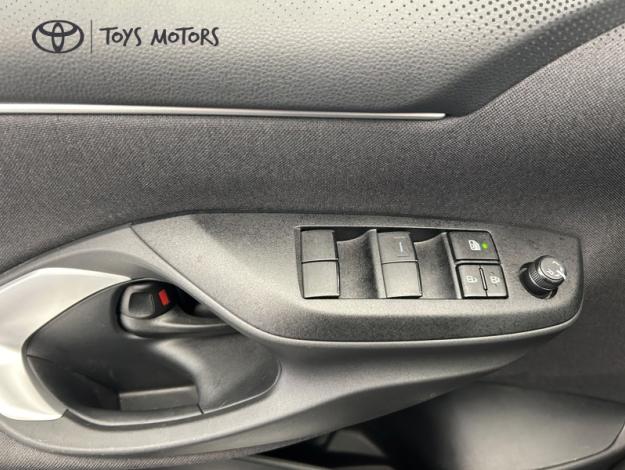 TOYOTA Yaris 116h Dynamic  
