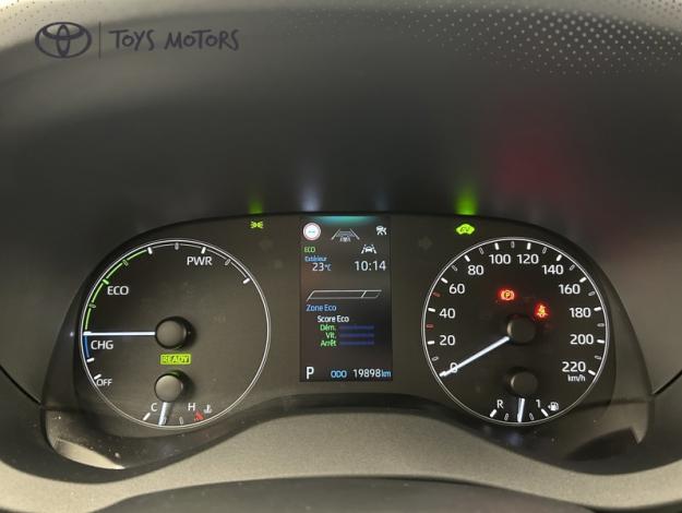 TOYOTA Yaris 116h Dynamic  