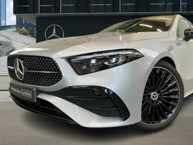 MERCEDES-BENZ A 180 d AMG Line  