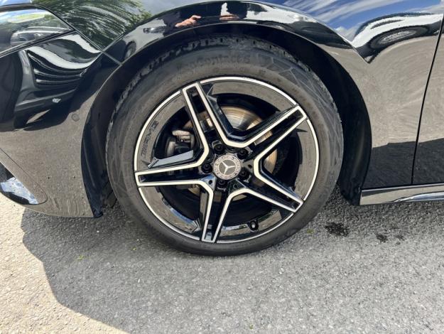 MERCEDES-BENZ A A 180 d