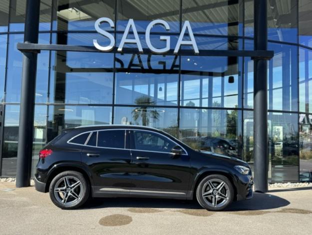 MERCEDES-BENZ GLA 200 d AMG Line  