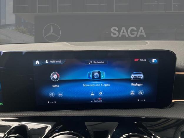 MERCEDES-BENZ A 200 d 4MATIC Berline AMG Pano  