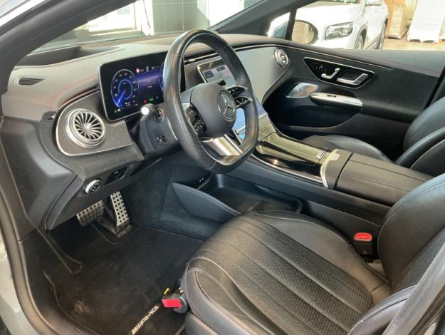 MERCEDES-BENZ EQE 350 Berline AMG Line Toit Pano  