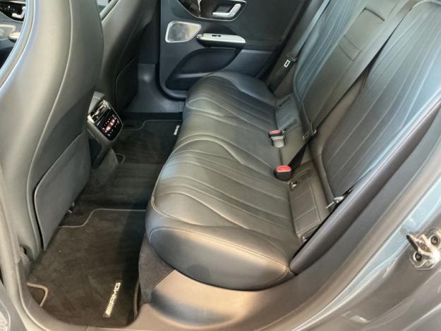 MERCEDES-BENZ EQE 350 Berline AMG Line Toit Pano  