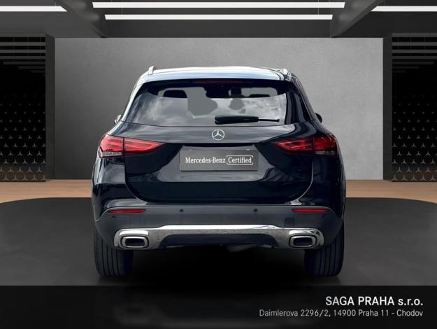 MERCEDES-BENZ GLA 180d (4/18)