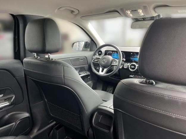 MERCEDES-BENZ GLA 180d (17/18)