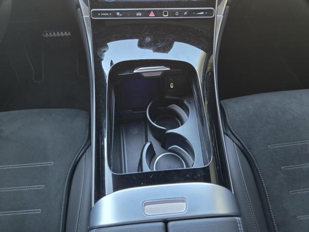 MERCEDES-BENZ GLC SUV GLC 220 d 4MATIC AMG Line  GLC 220 d 4MATIC AMG Line
