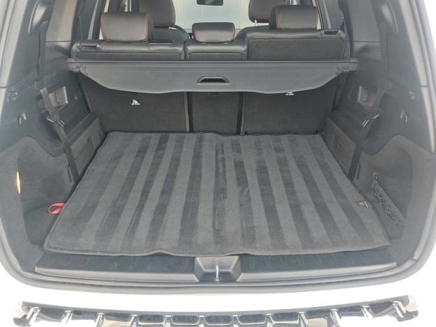 MERCEDES-BENZ GLB 200 d AMG Line  