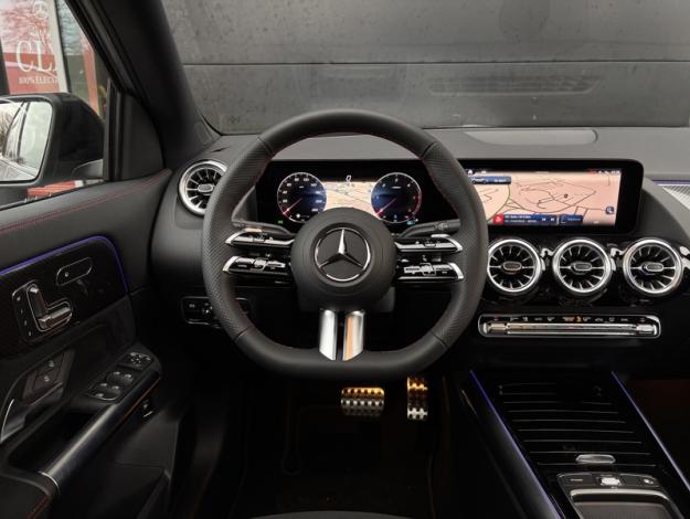 MERCEDES-BENZ GLA 200 d AMG Line  GLA 200 d AMG Line