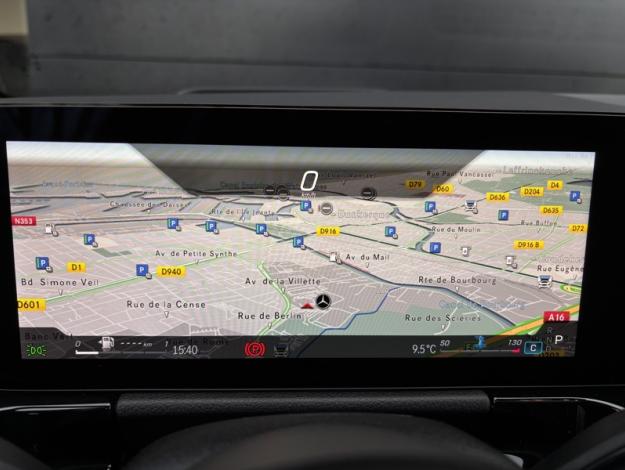 MERCEDES-BENZ GLA 200 d AMG Line  GLA 200 d AMG Line