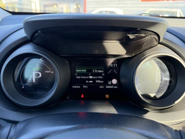 TOYOTA Yaris Cross 1.5 HYBRID 116H DYNAMIC BUSINESS   
