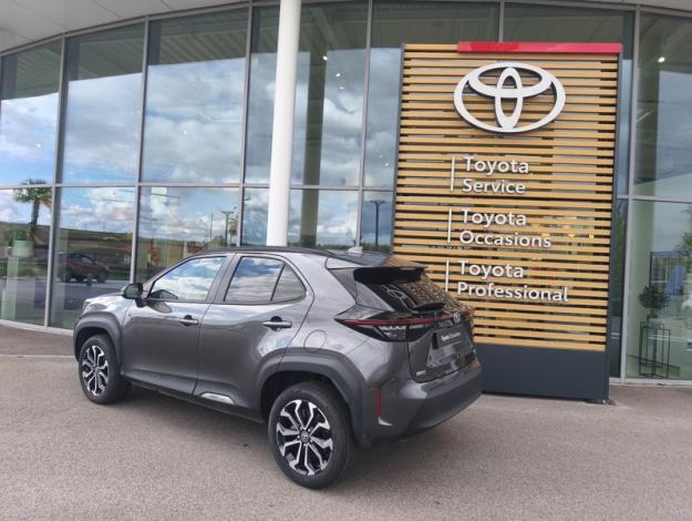 TOYOTA Yaris Cross 1.5 HYBRID 116H DESIGN AUTO   MC24
