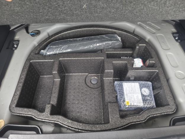 TOYOTA Yaris Cross 1.5 HYBRID 116H DESIGN AUTO   MC24