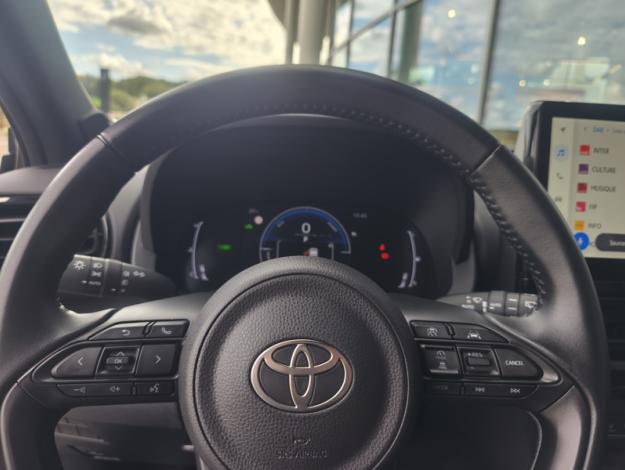 TOYOTA Yaris Cross 1.5 HYBRID 116H DESIGN AUTO   MC24