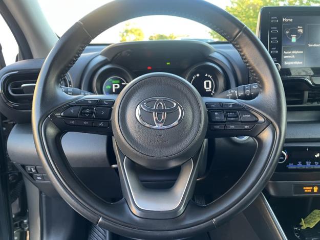 TOYOTA Yaris Hybride 116h Design  