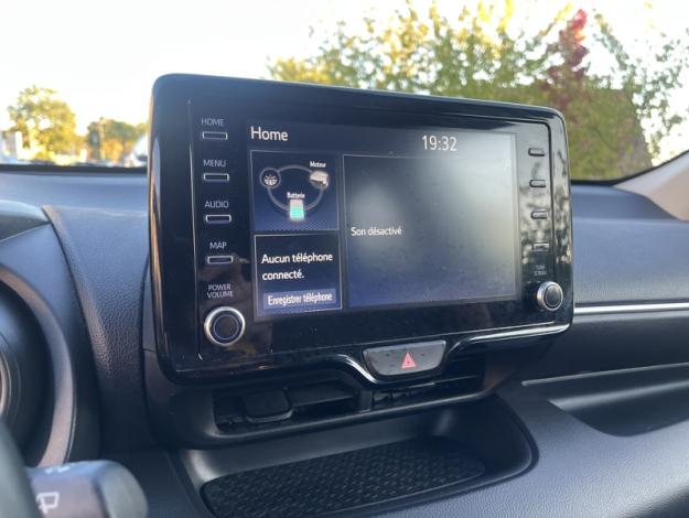 TOYOTA Yaris Hybride 116h Design  