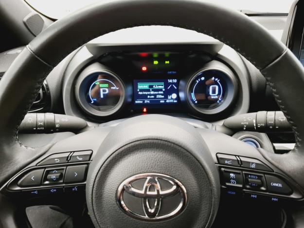TOYOTA Yaris Cross 1.5 116H DESIGN   PACK CARGO