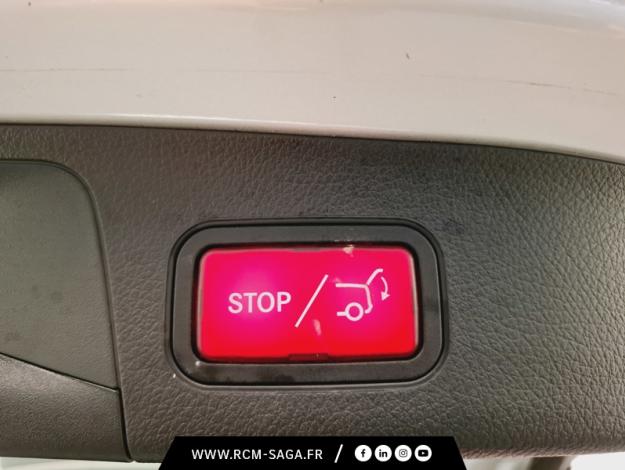 MERCEDES-BENZ GLA 200 d AMG Line  