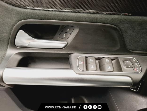 MERCEDES-BENZ GLA 200 d AMG Line  
