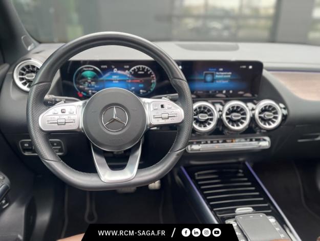 MERCEDES-BENZ GLA 250 e AMG Line  