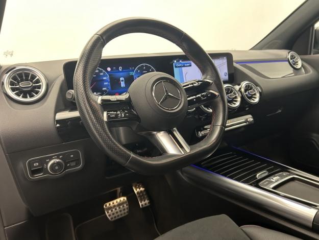 MERCEDES-BENZ GLA 200 d AMG Line  