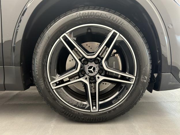 MERCEDES-BENZ GLA 200 d AMG Line  