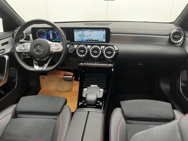MERCEDES-BENZ CLA Coupé CLA 250 e Coupé AMG Line  