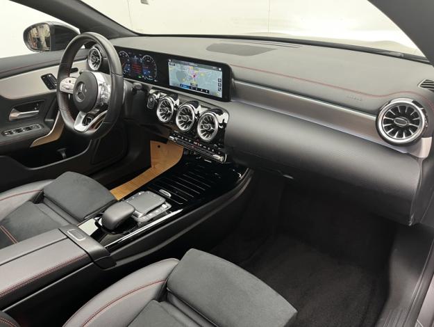 MERCEDES-BENZ CLA Coupé CLA 250 e Coupé AMG Line  
