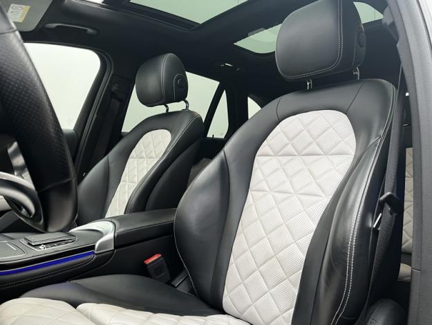 MERCEDES-BENZ GLC SUV GLC 300 d 4MATIC SUV AMG Line  