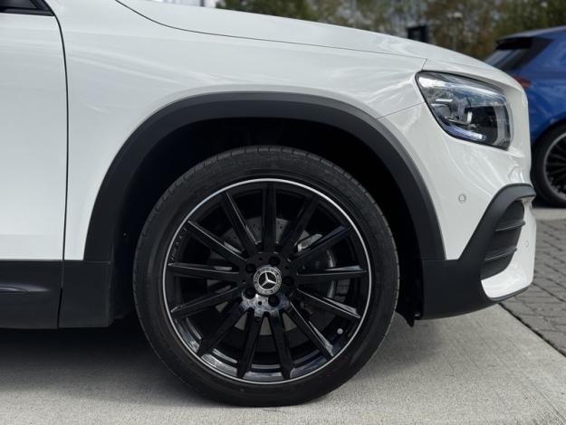 MERCEDES-BENZ GLB 200 d AMG Pack Night Pano 7places  