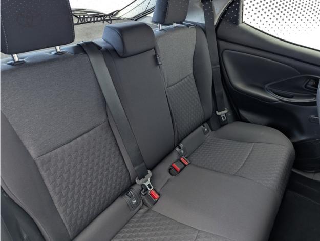 TOYOTA Yaris 1.5 HYBRID 116H DYNAMIC   