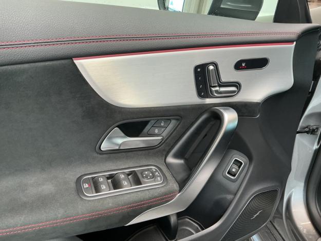 MERCEDES-BENZ CLA CLA 250 e