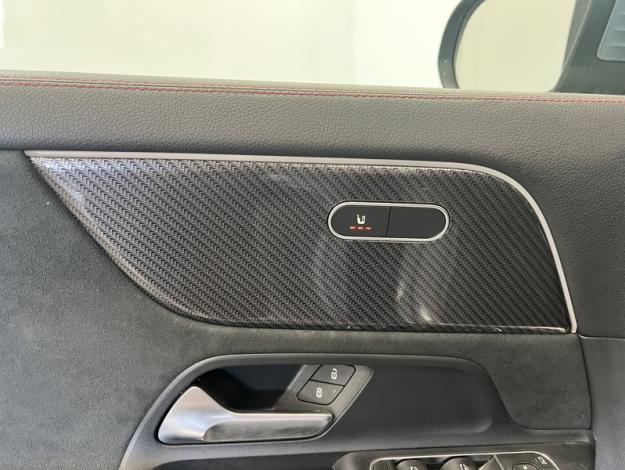 MERCEDES-BENZ GLA-Klasse GLA 250 e AMG Line