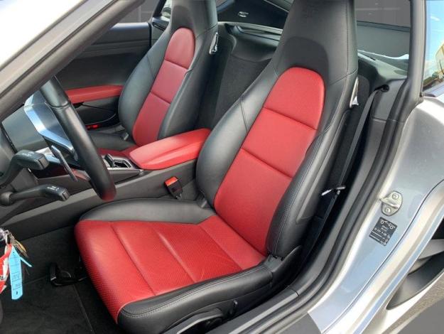 PORSCHE  