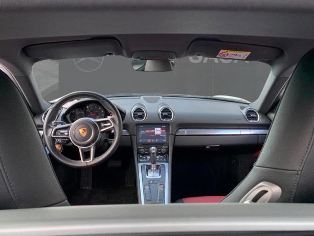PORSCHE  