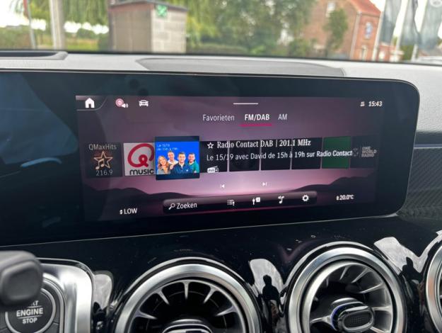 MERCEDES-BENZ GLB 35 AMG 4MATIC 7 Places Attelage  