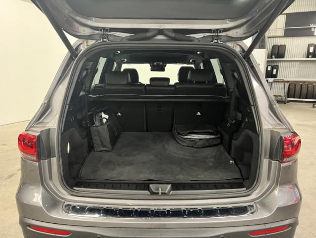 MERCEDES-BENZ EQB 300 4MATIC AMG Line 7 places  