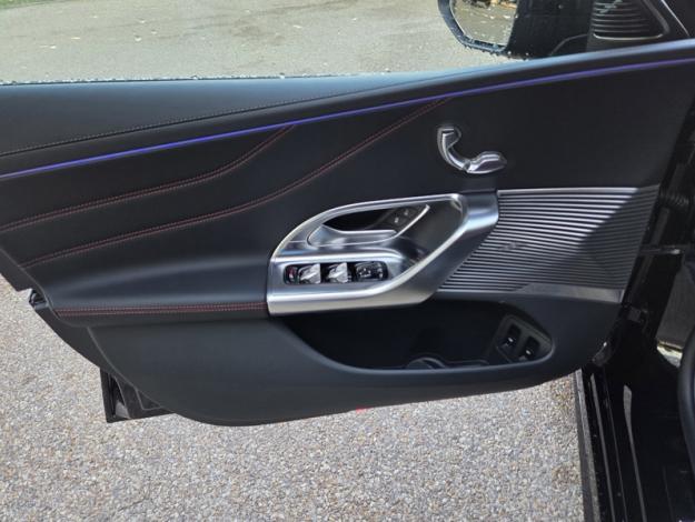 MERCEDES-BENZ C électrique 400 4Matic   489 ch 