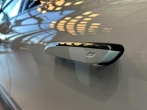 MERCEDES-BENZ Classe C électrique  400 4Matic   489 ch 