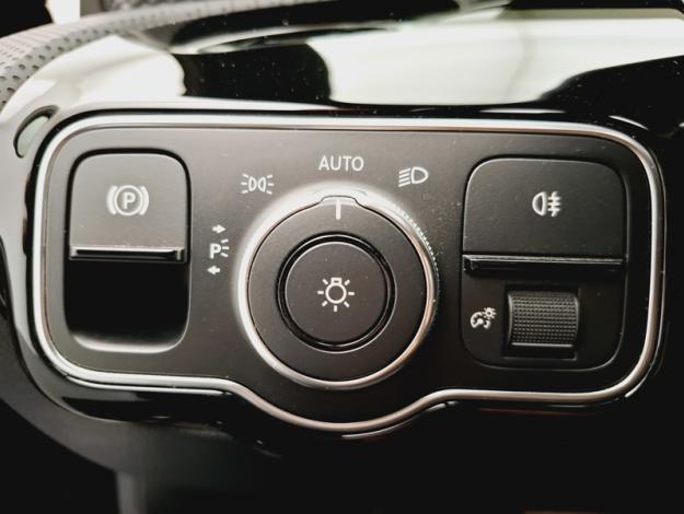 MERCEDES-BENZ Classe A 180 d Progressive Line  