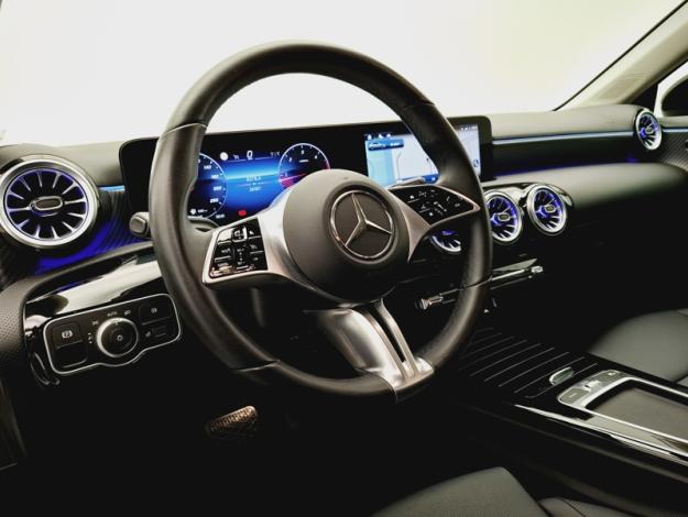 MERCEDES-BENZ Classe A 200 d Berline Progressive Line  