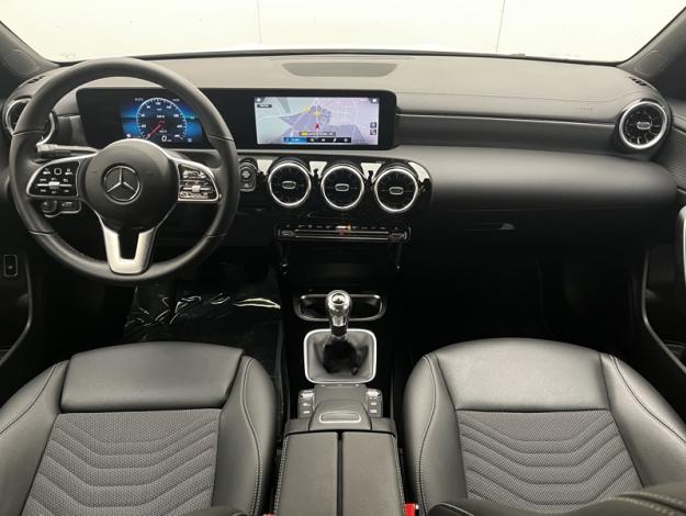 MERCEDES-BENZ CLA Coupé CLA 180 Coupé Progressive Line  