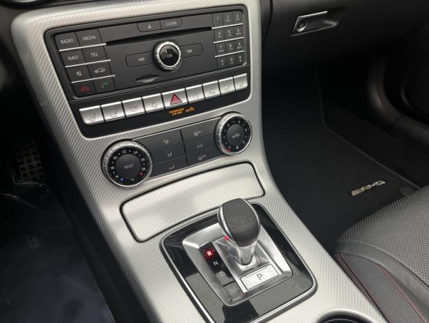 MERCEDES-BENZ SLC 300 Sportline  
