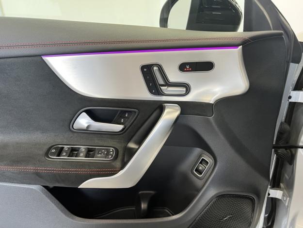 MERCEDES-BENZ CLA CLA 180 d