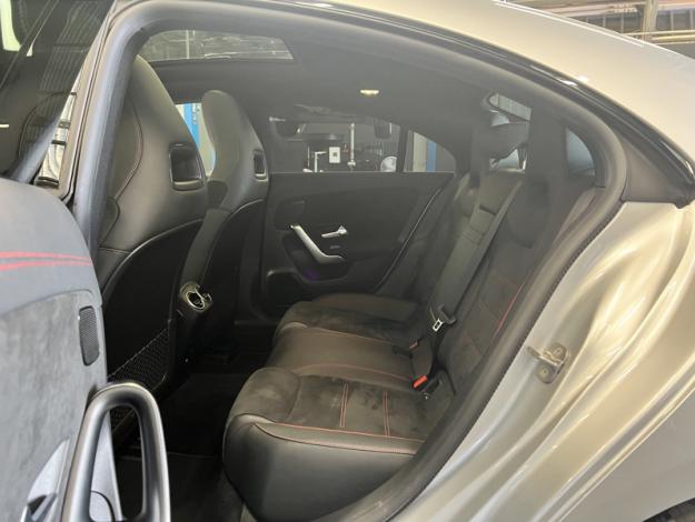 MERCEDES-BENZ CLA CLA 180 d