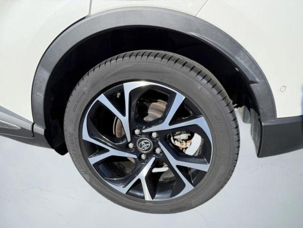 TOYOTA C-HR 1.8 HYBRIDE 122 COLLECTION  